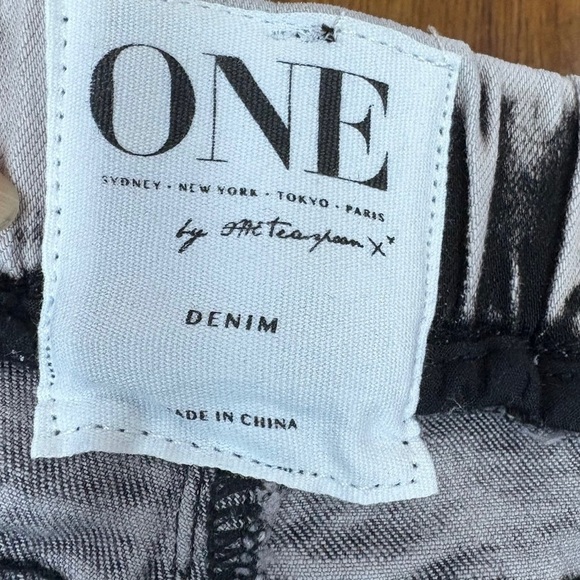 One Teaspoon Harley Killers Jeans Size 28, NWT, Harem Style Cropped Length - Picture 7 of 12
